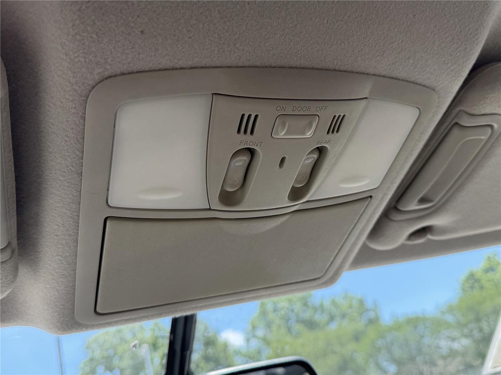 2015 Nissan Quest Platinum