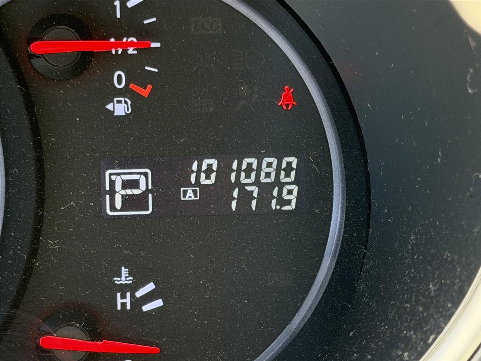 2015 Nissan Quest Platinum