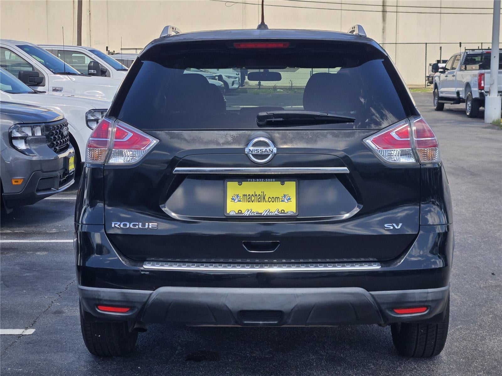 2016 Nissan ROGUE SV