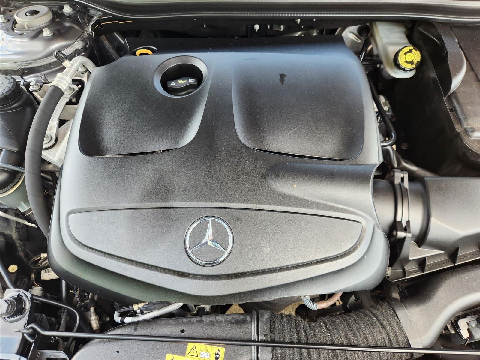 2015 MERCEDES-BENZ TRUCK GLA-CLASS 4MATIC