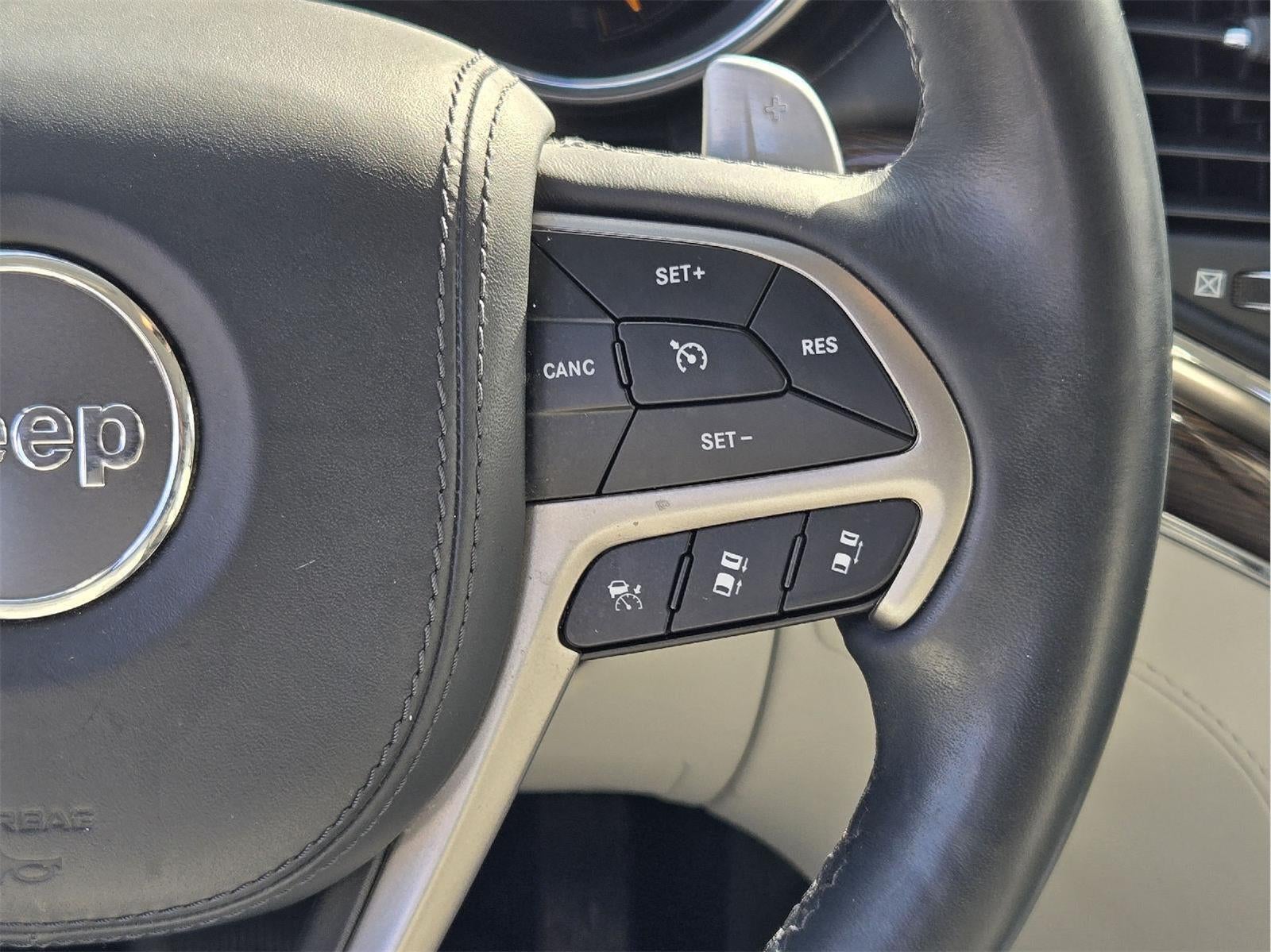 2017 Jeep Grand Cherokee Summit