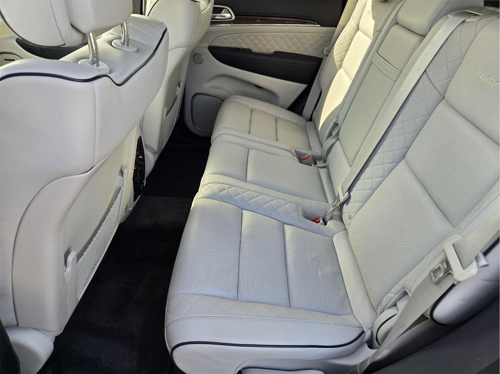 2017 Jeep Grand Cherokee Summit