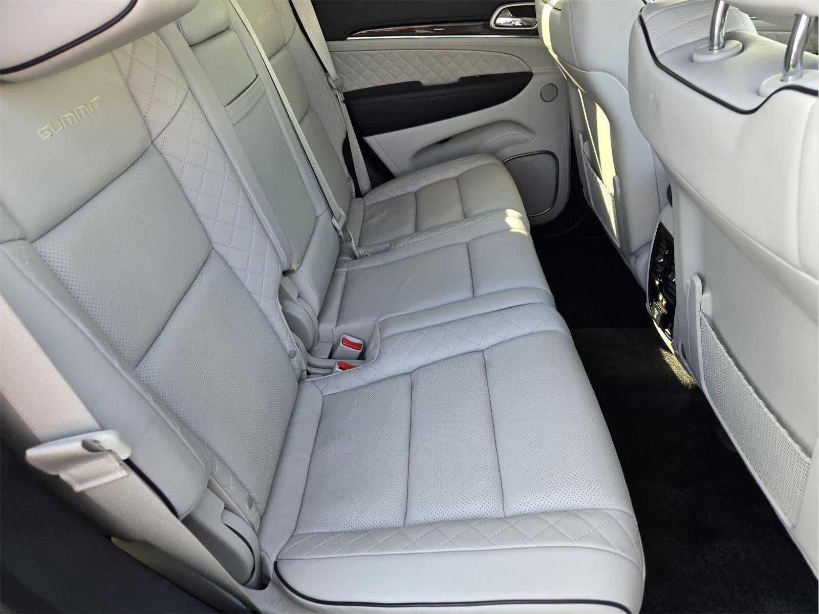 2017 Jeep Grand Cherokee Summit