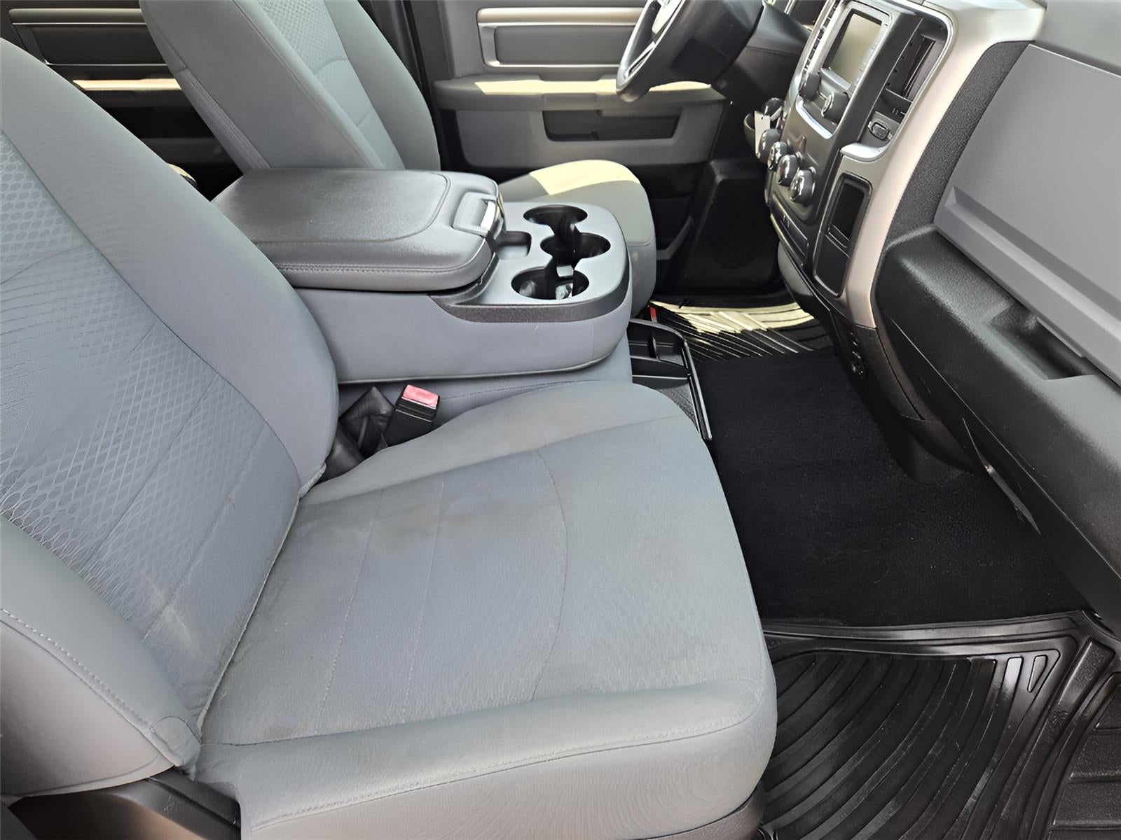 2020 RAM 1500 Classic SLT