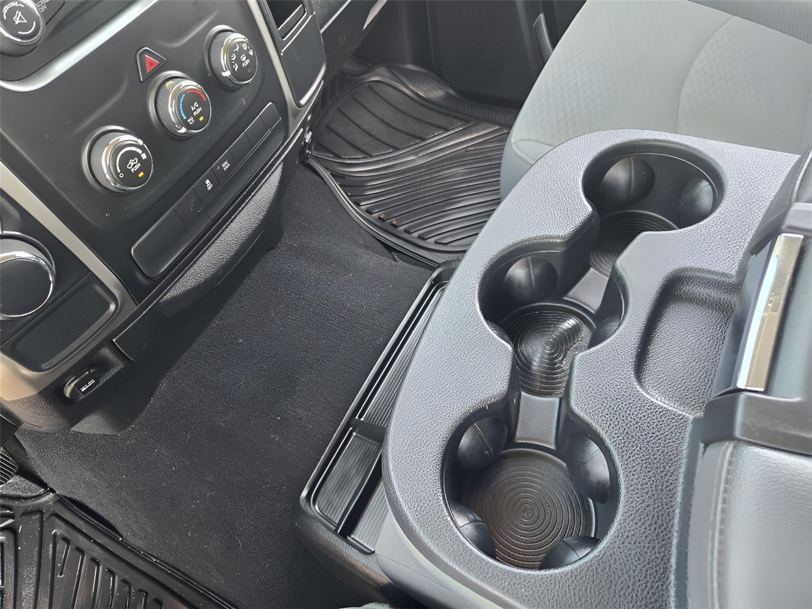 2020 RAM 1500 Classic SLT