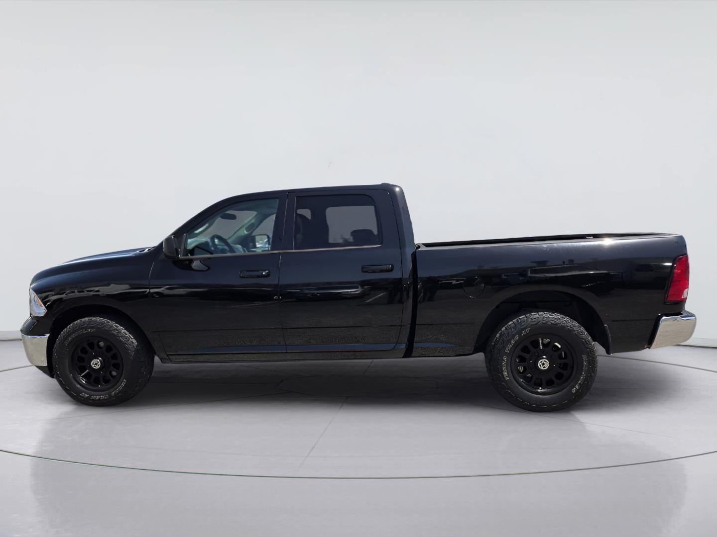 2020 RAM 1500 Classic SLT