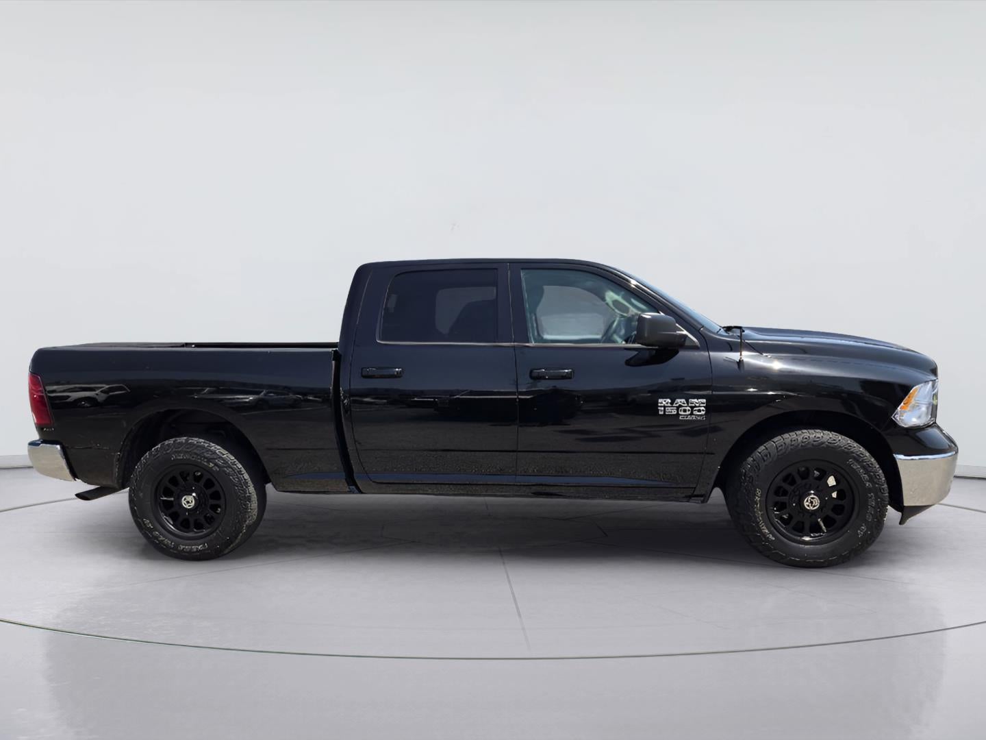 2020 RAM 1500 Classic SLT