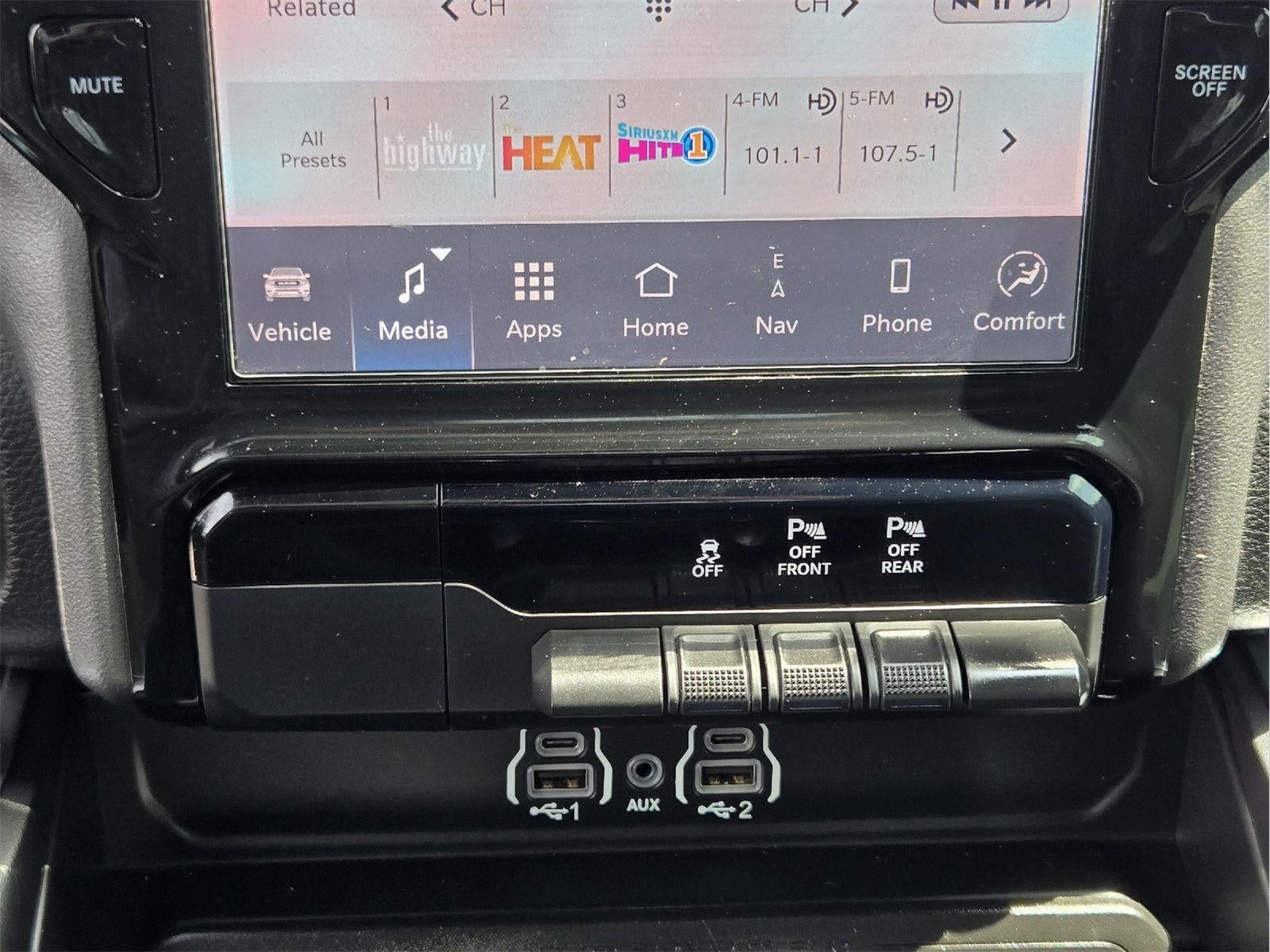 2025 RAM 1500 Lone Star