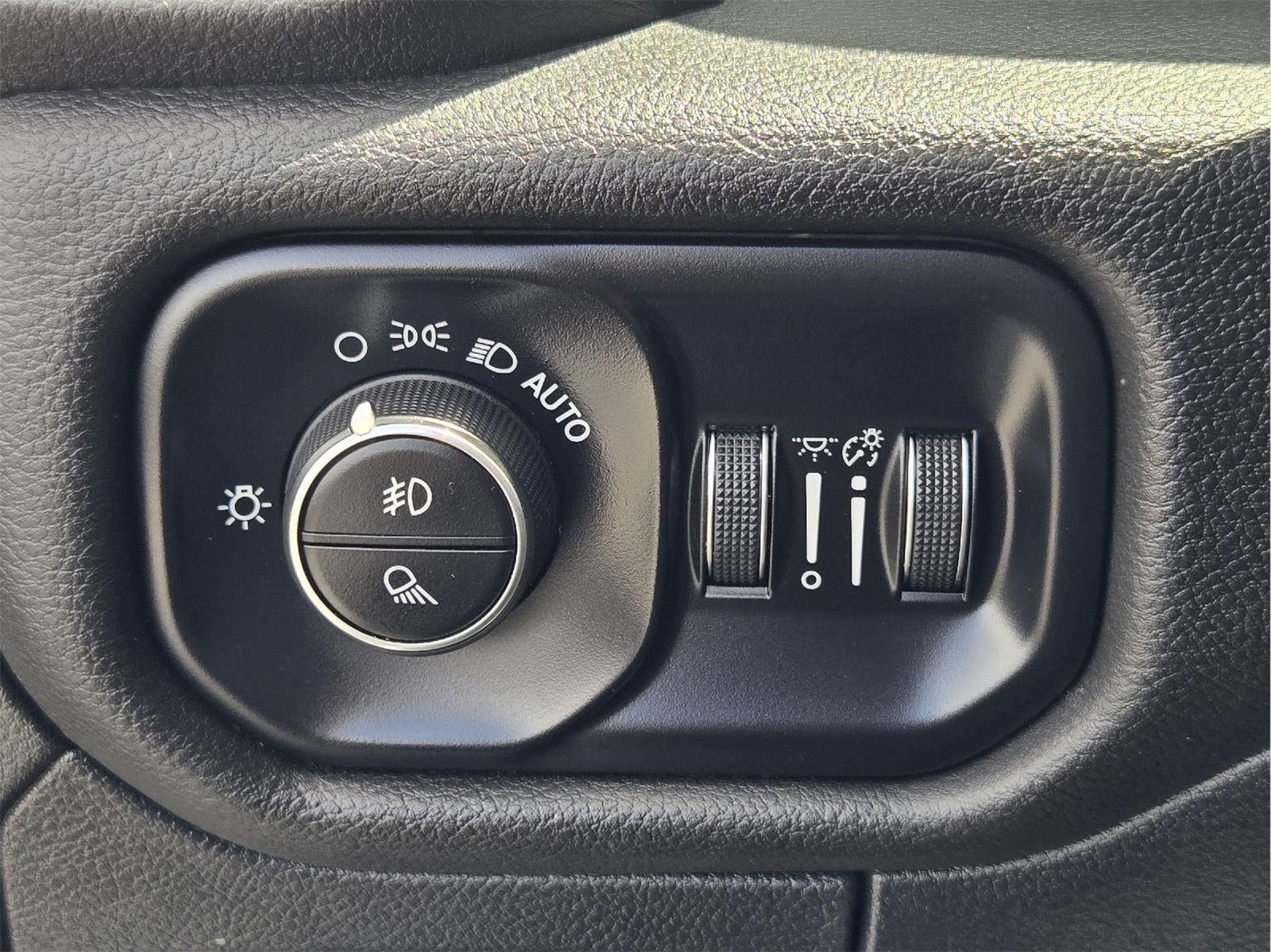2025 RAM 1500 Lone Star