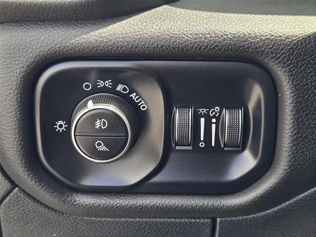 2025 RAM 1500 Lone Star