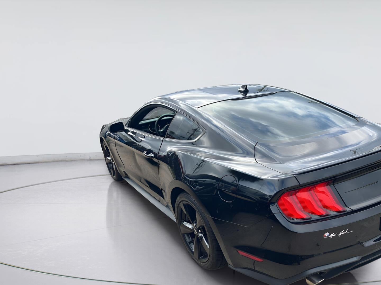 2022 Ford Mustang EcoBoost