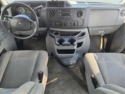 2014 Ford E-Series E-350 SD XLT