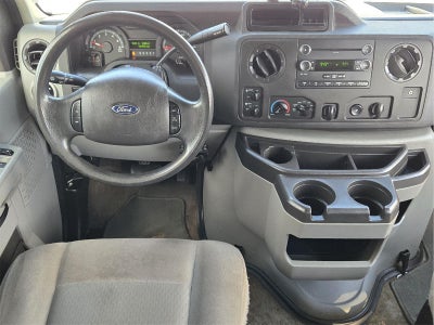 2014 Ford E-Series E-350 SD XLT