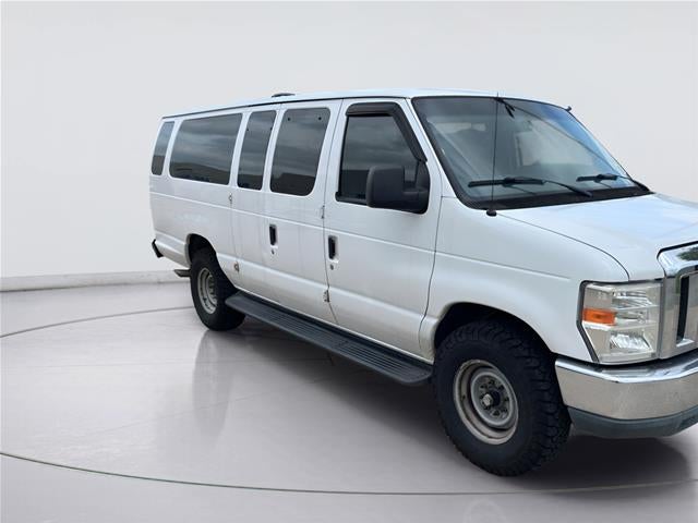 2014 Ford E-Series E-350 SD XLT