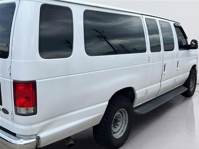 2014 Ford E-Series E-350 SD XLT
