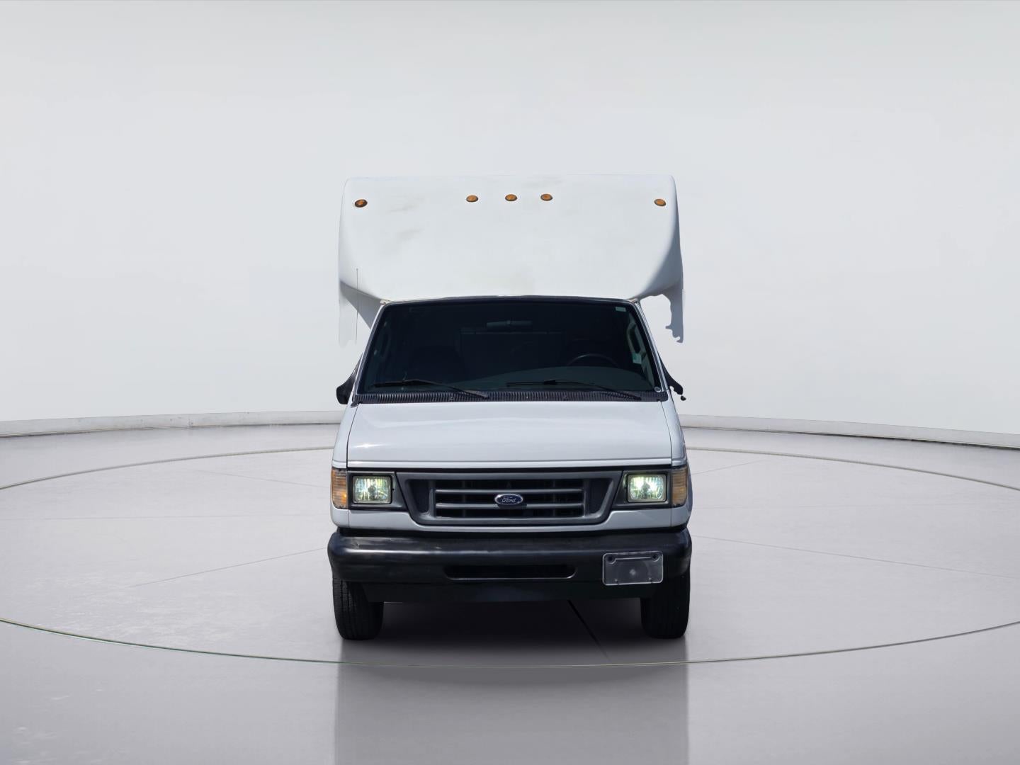 2003 Ford Econoline Commercial Cutaway Standard