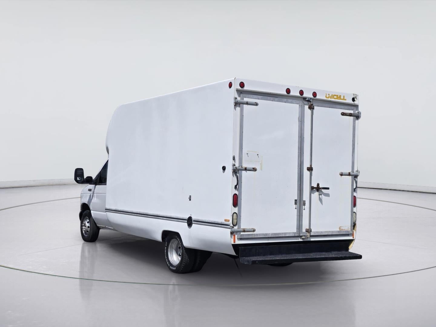 2003 Ford Econoline Commercial Cutaway Standard