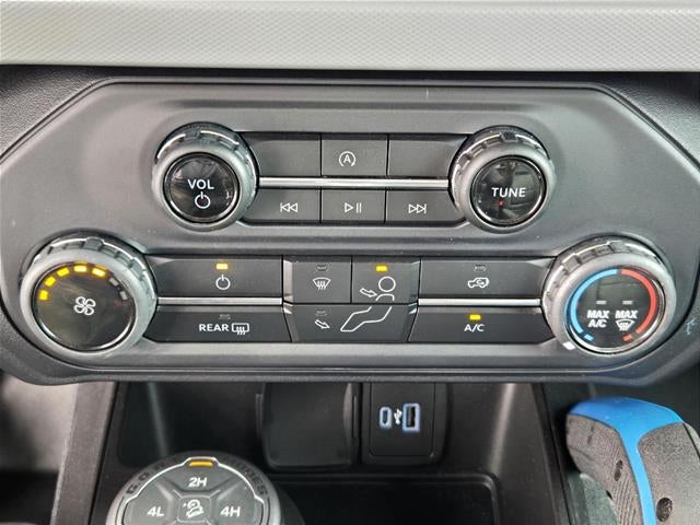 2022 Ford Bronco Black Diamond