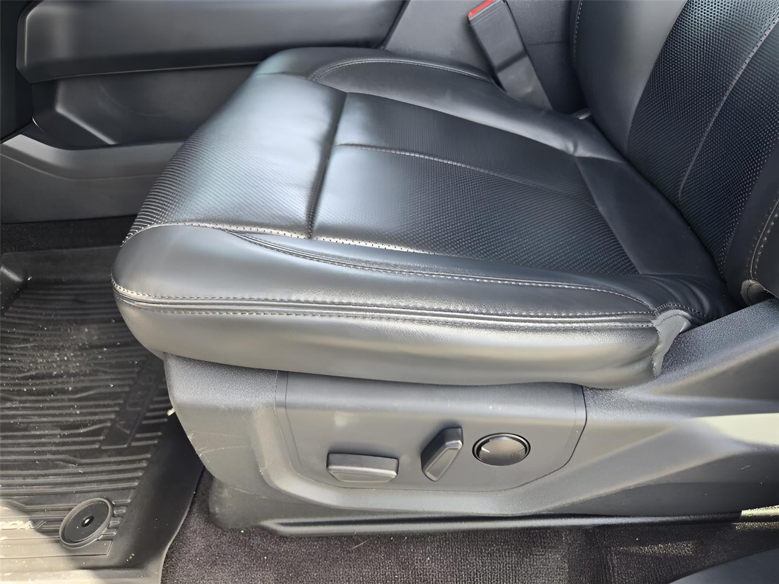 2022 Ford Expedition Max XLT