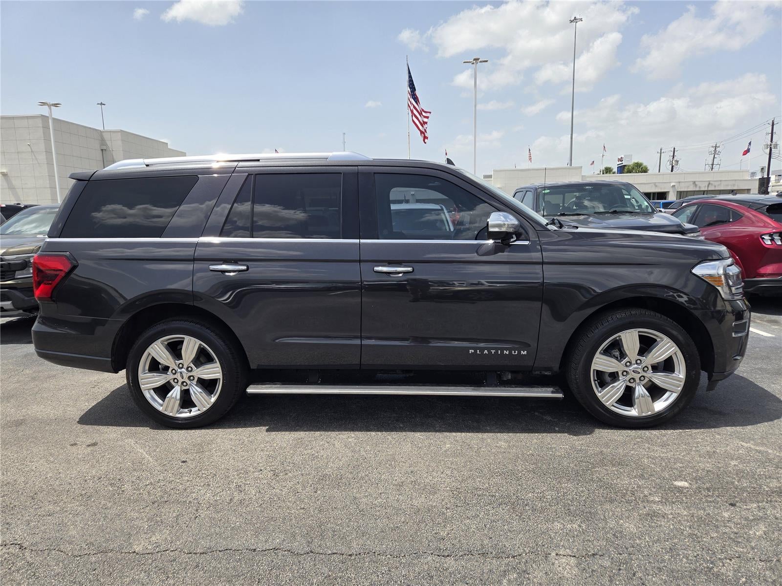2023 Ford EXPEDITION PLATIN