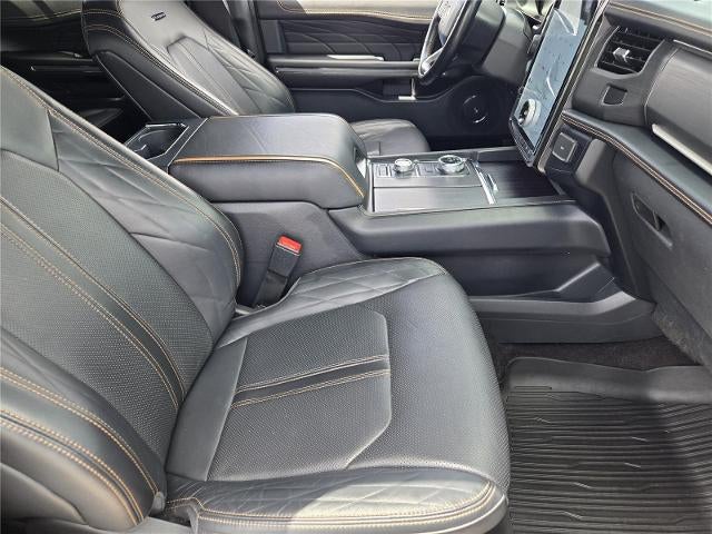 2023 Ford EXPEDITION PLATIN