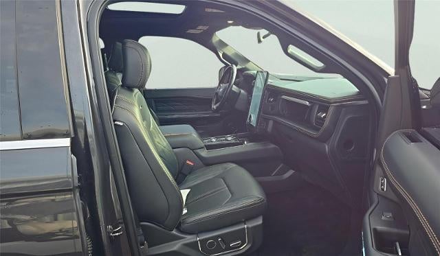 2023 Ford EXPEDITION PLATIN
