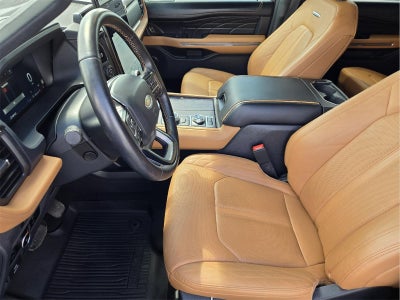 2024 Ford Expedition Platinum
