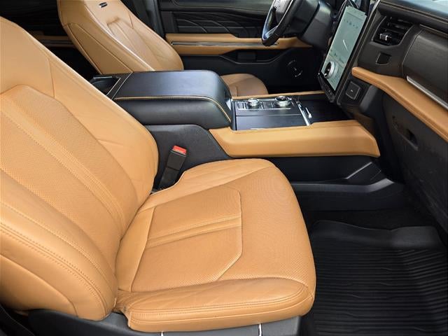 2024 Ford Expedition Platinum