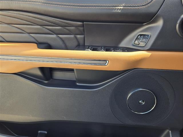 2024 Ford Expedition Platinum
