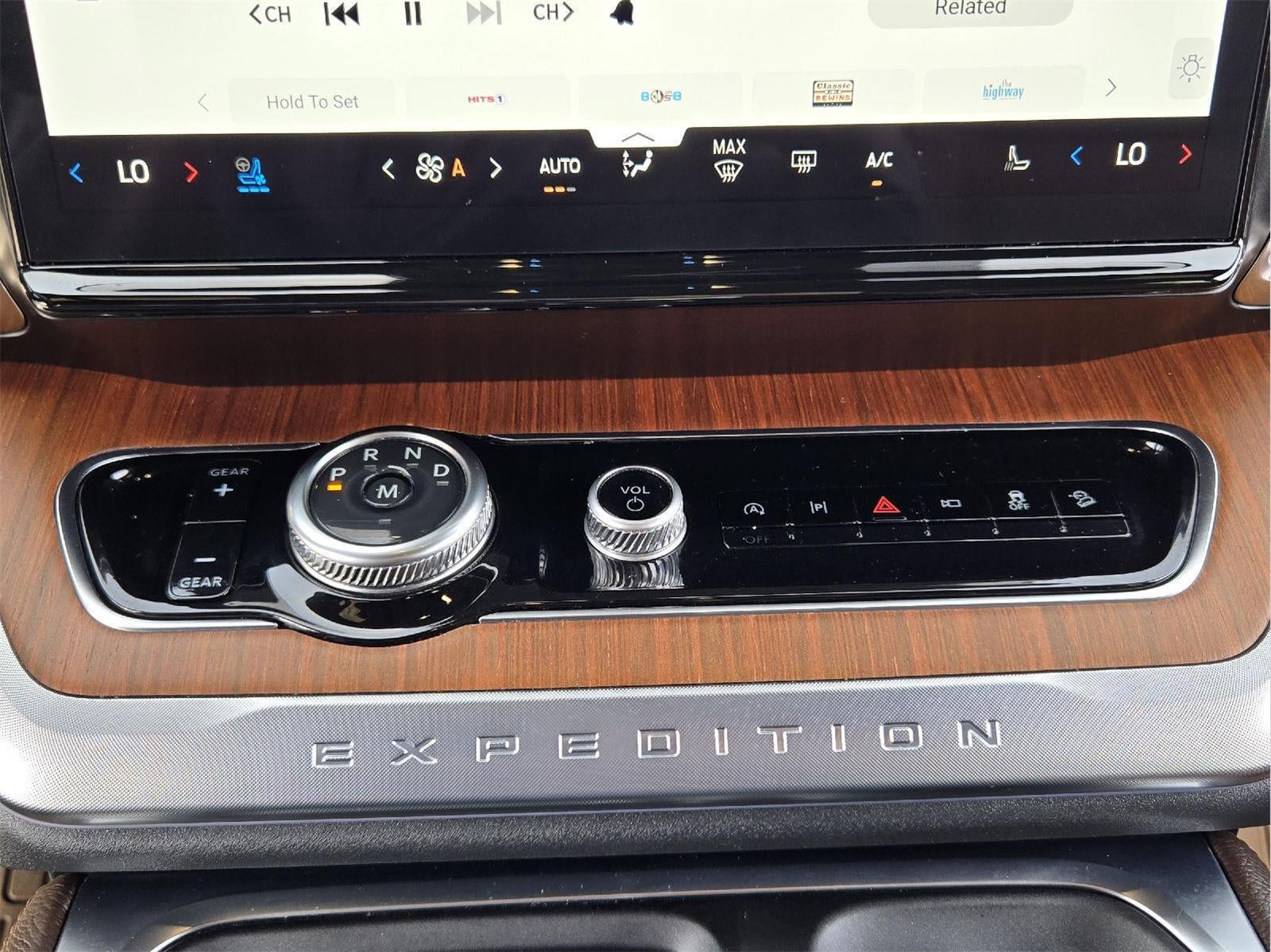 2025 Ford Expedition King Ranch