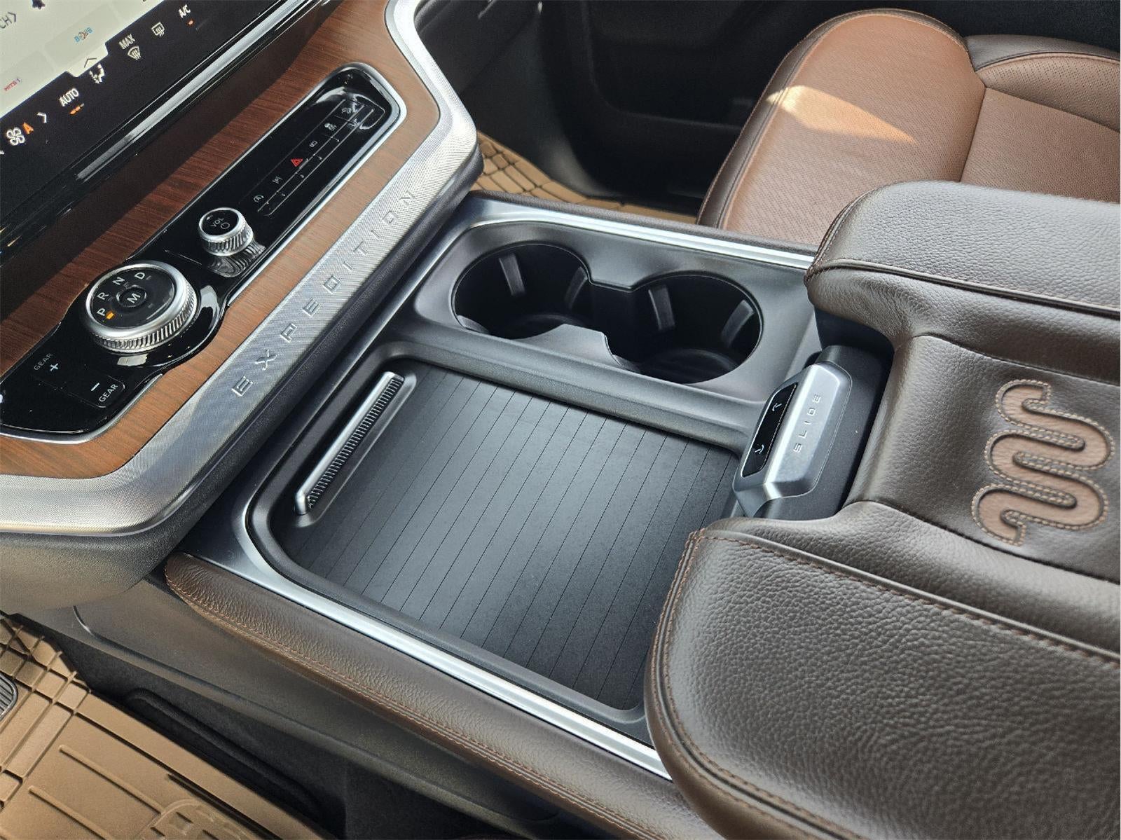 2025 Ford Expedition King Ranch