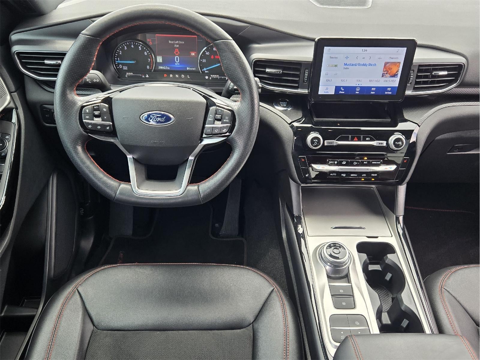 2023 Ford Explorer ST-Line