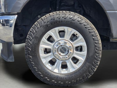 2021 Ford Super Duty F-250 XLT