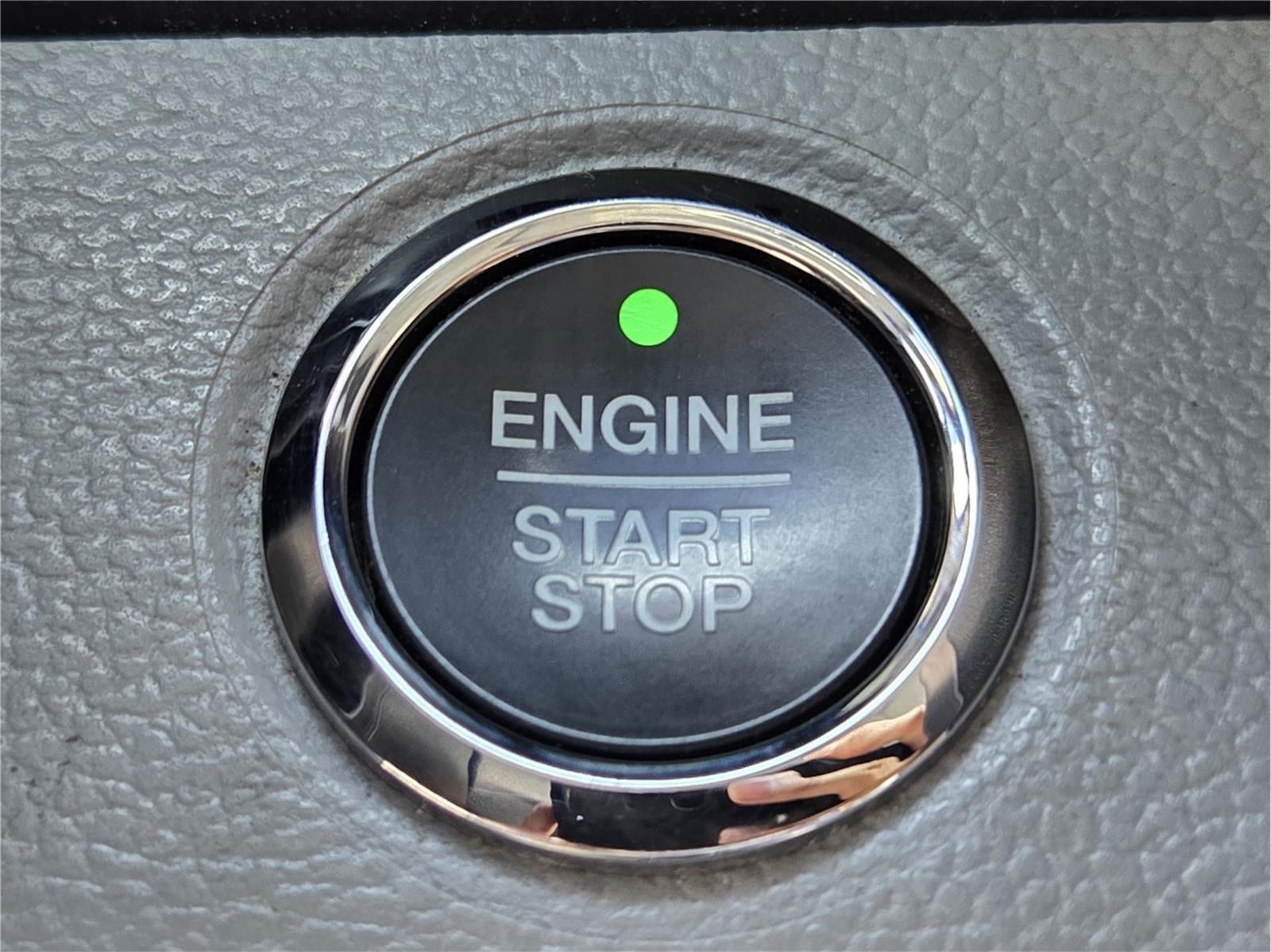 2022 Ford Super Duty F-250 SRW Limited