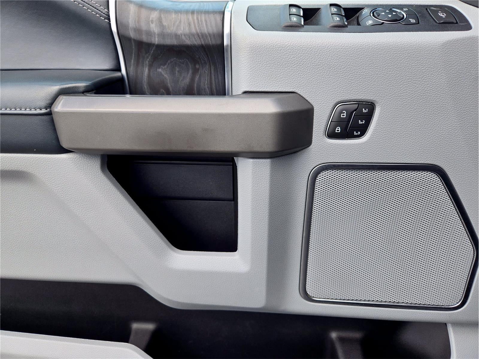 2022 Ford Super Duty F-250 SRW Limited