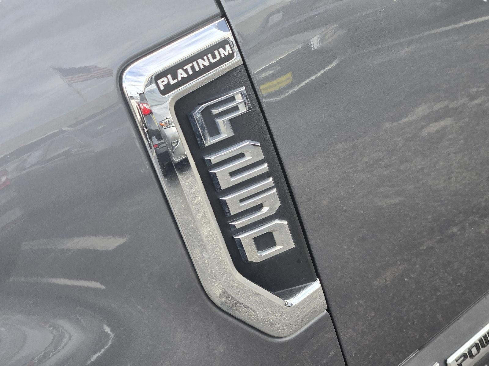 2022 Ford Super Duty F-250 Platinum