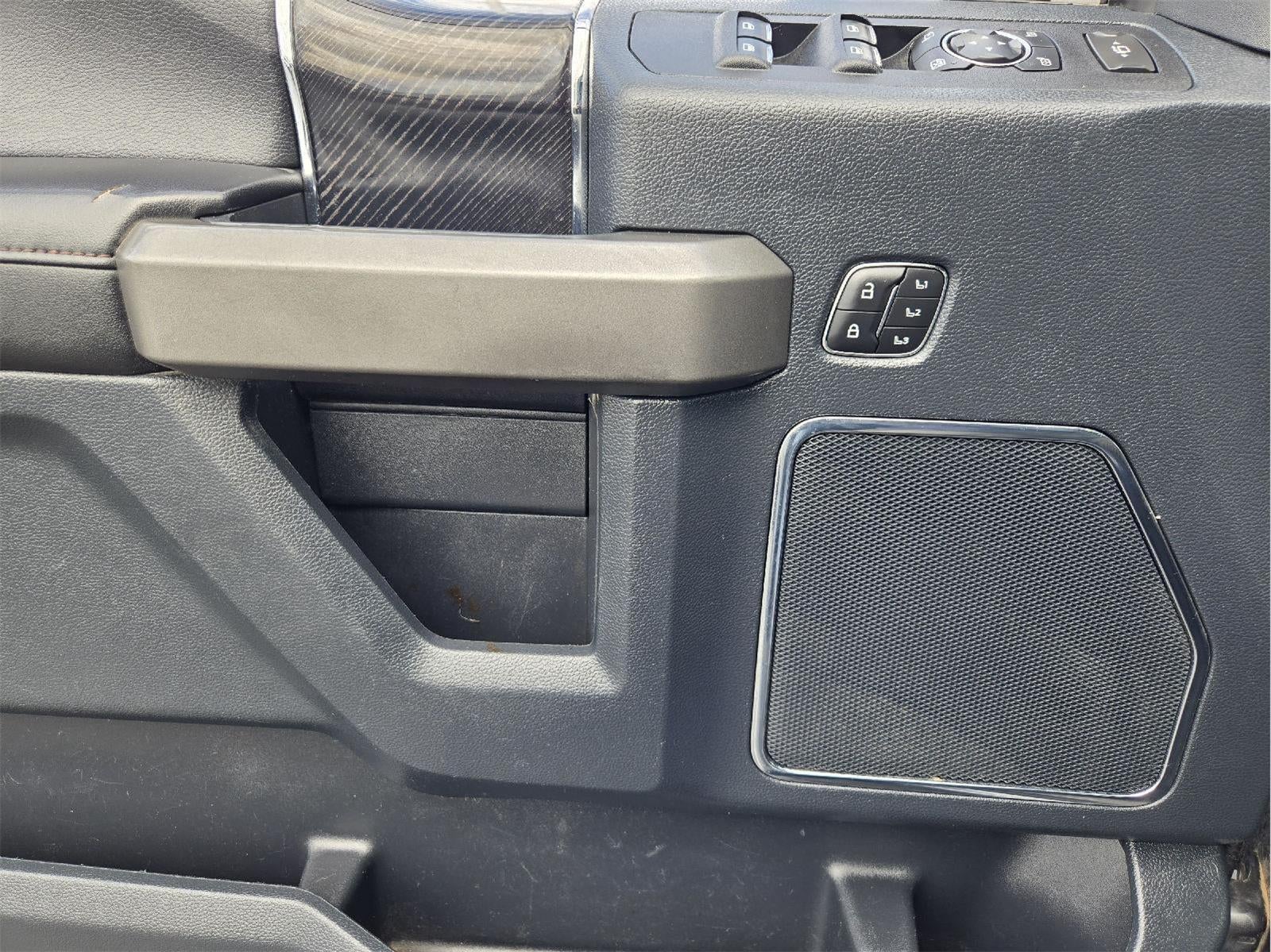 2022 Ford Super Duty F-250 Platinum