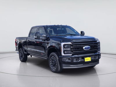 2025 Ford Super Duty F-250 Platinum
