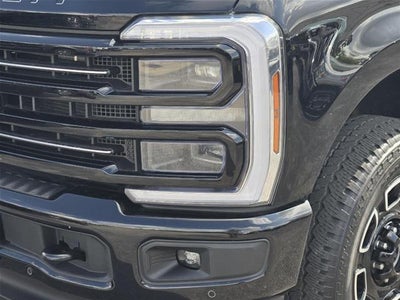 2025 Ford Super Duty F-250 Platinum