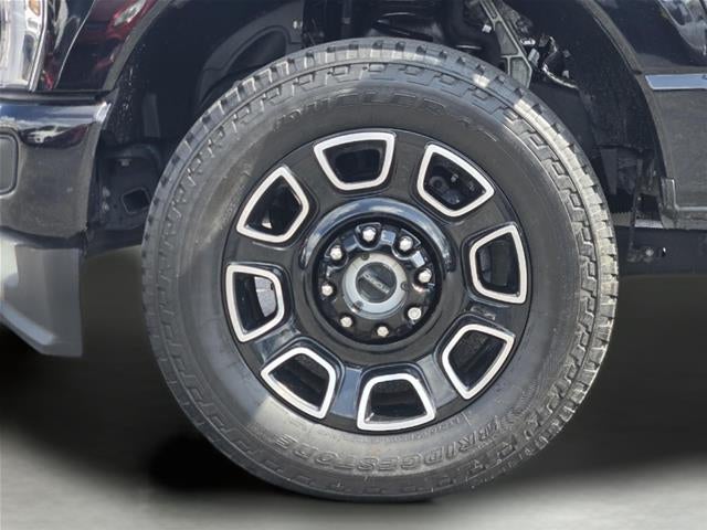 2025 Ford Super Duty F-250 Platinum