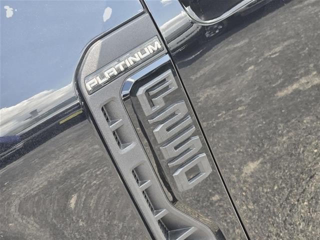 2025 Ford Super Duty F-250 Platinum