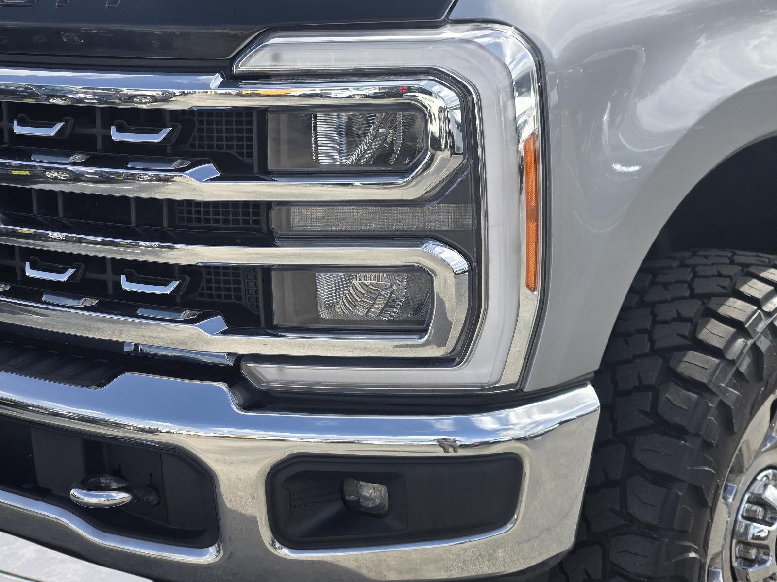 2023 Ford Super Duty F-250 SRW LARIAT