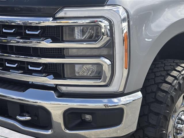 2023 Ford Super Duty F-250 SRW LARIAT