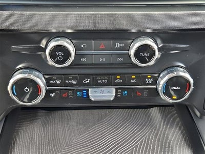 2025 Ford Super Duty F-250 Srw Platinum