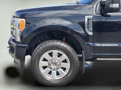 2017 Ford Super Duty F-350 Platinum