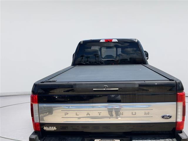 2017 Ford Super Duty F-350 Platinum