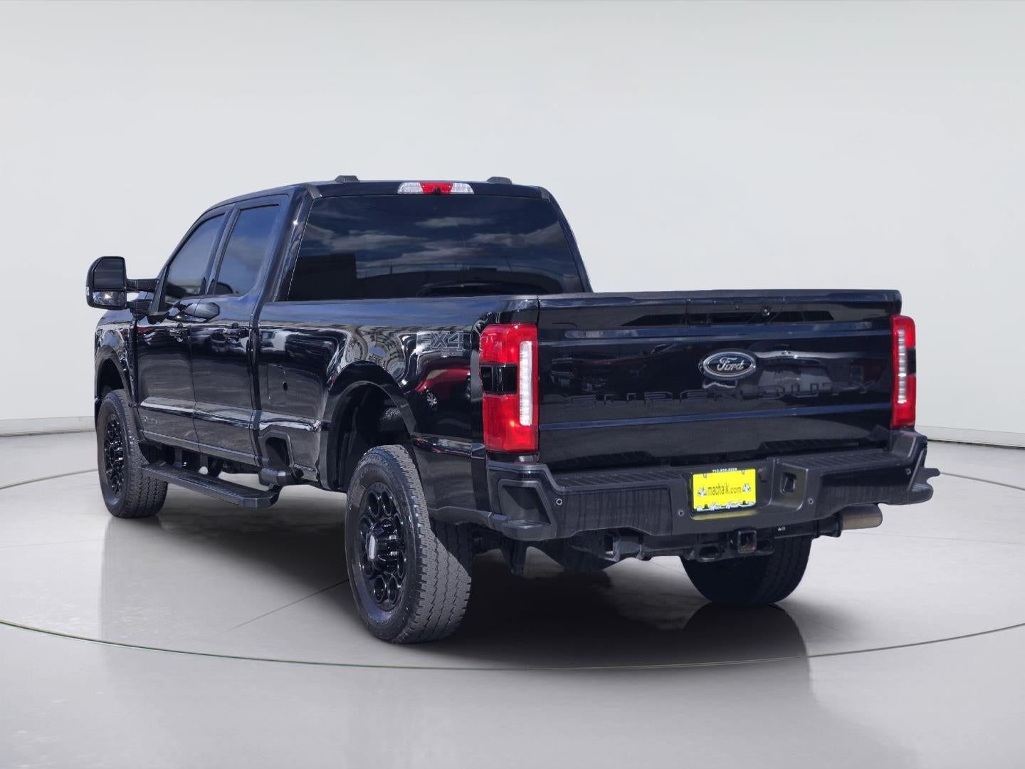 2025 Ford Super Duty F-350 XLT