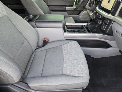2025 Ford Super Duty F-350 XLT