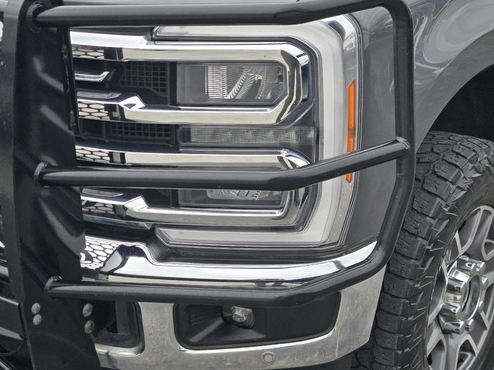 2023 Ford Super Duty F-350 Lariat