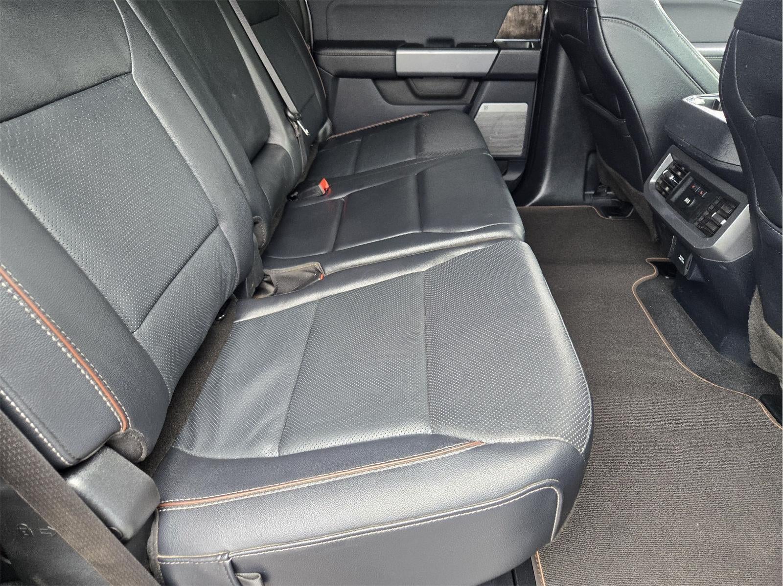2023 Ford Super Duty F-350 Lariat